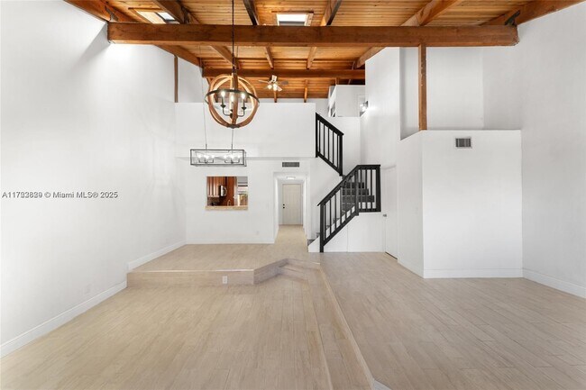Building Photo - 8045 SW 21st Ct