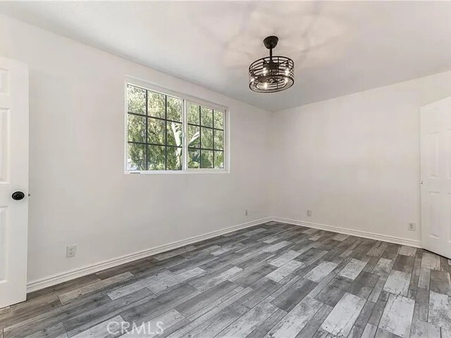 Building Photo - 636 E Avenida De Los Arboles