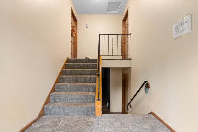 Building Photo - 16953 Garcia Wy