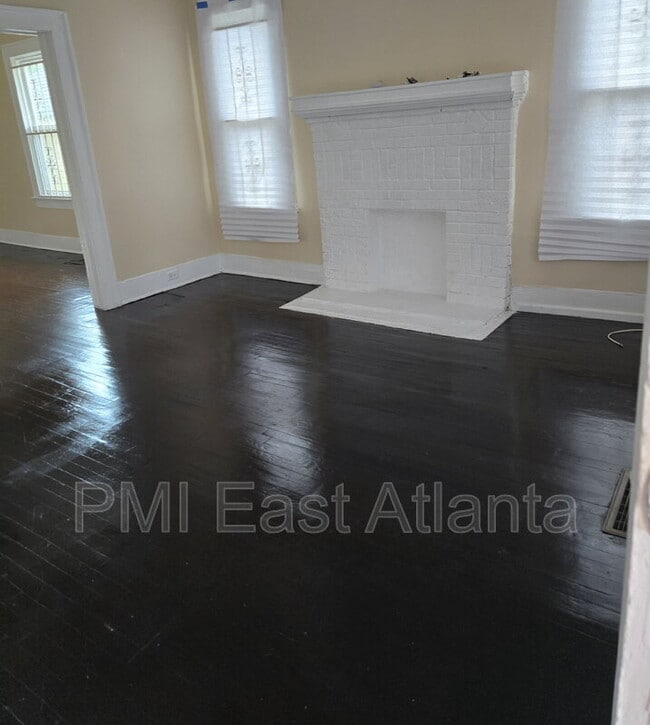 Building Photo - 272 Joseph E. Lowery Blvd NW