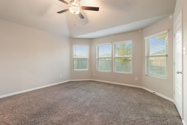 Building Photo - 13630 Mineral Wl