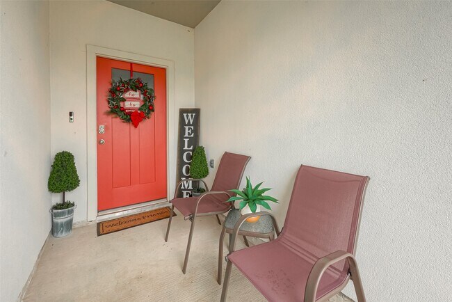 Building Photo - 17 Desert Spring Ln