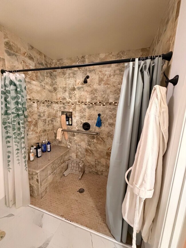 Building Photo - Amazing views in a great Leisure Village home - Camarillo