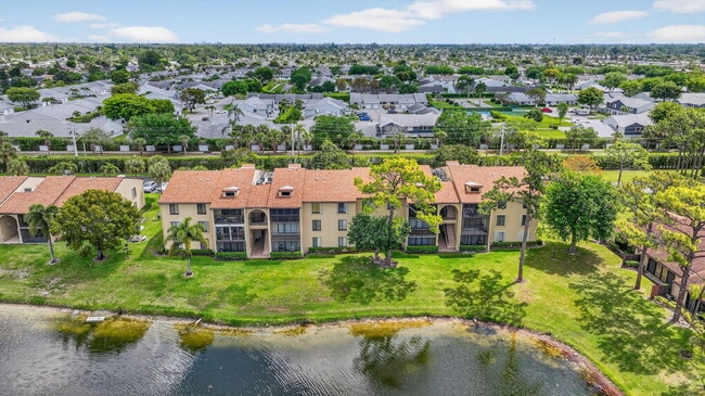 Building Photo - 624 Sea Pine Way