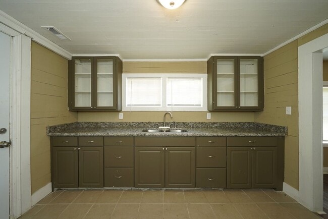 Building Photo - Cozy 2BR Home in Forestdale – Freshly Updated & Fenced Yard!