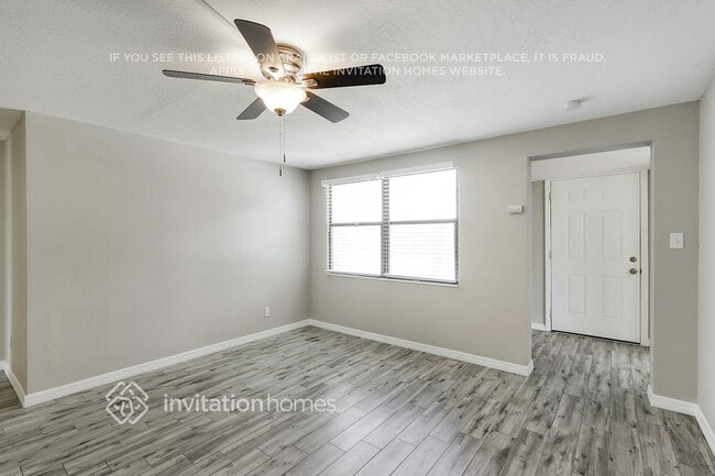 Building Photo - 11796 104th St