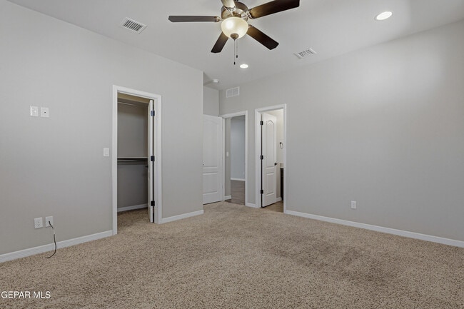 Building Photo - 2508 Eastern Sky St