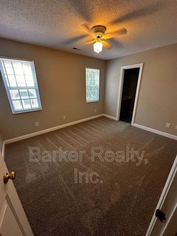 Building Photo - 705 Carolina Ave