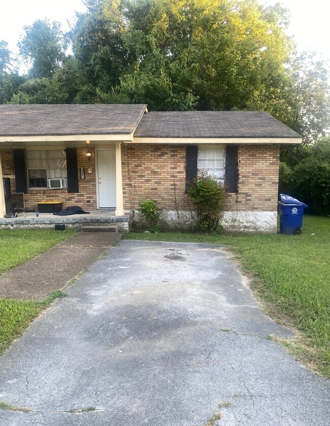 Building Photo - 7732 Nautical Way