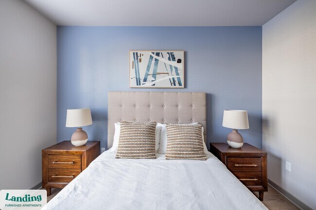 Building Photo - 1559 W 9 Mile Rd