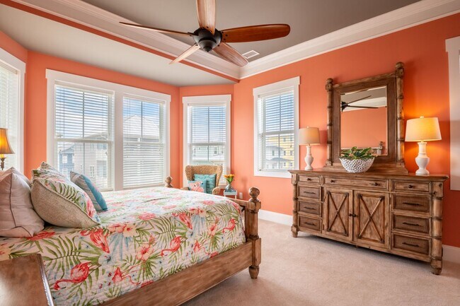 Building Photo - FURNISHED MONTHLY BEACH HOME  WITH UNOBSTR...
