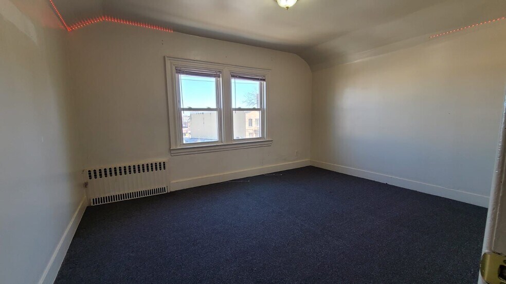 Master Bedroom - 1114 E 35th St
