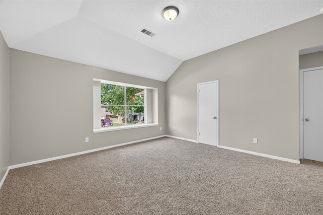 Building Photo - 1826 Oak Valley Dr