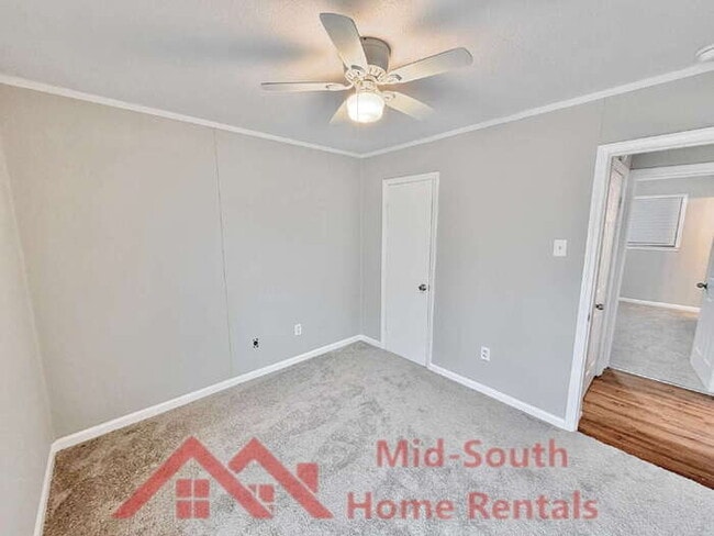 Building Photo - 1234 Whipporwill Cove