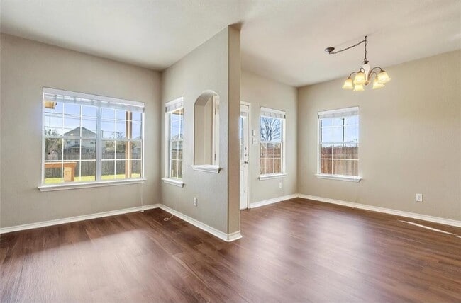 Building Photo - 120 Emory Fields Dr