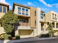 Building Photo - 8334 Ridge Ct