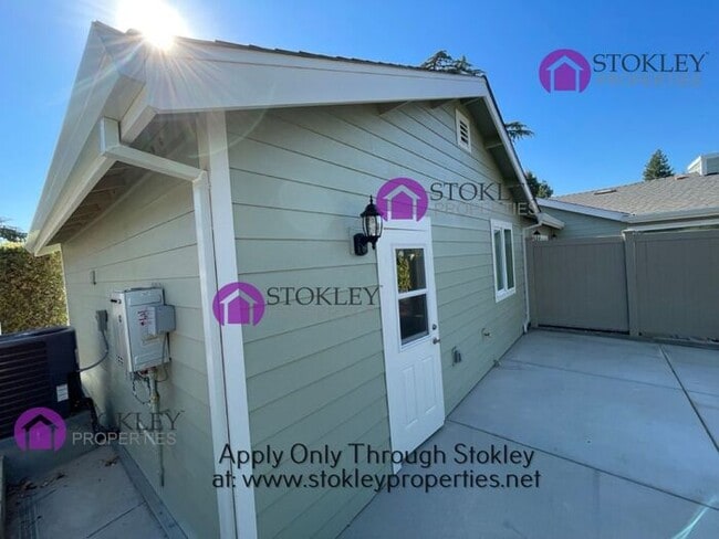 Building Photo - 4931 Milano Way