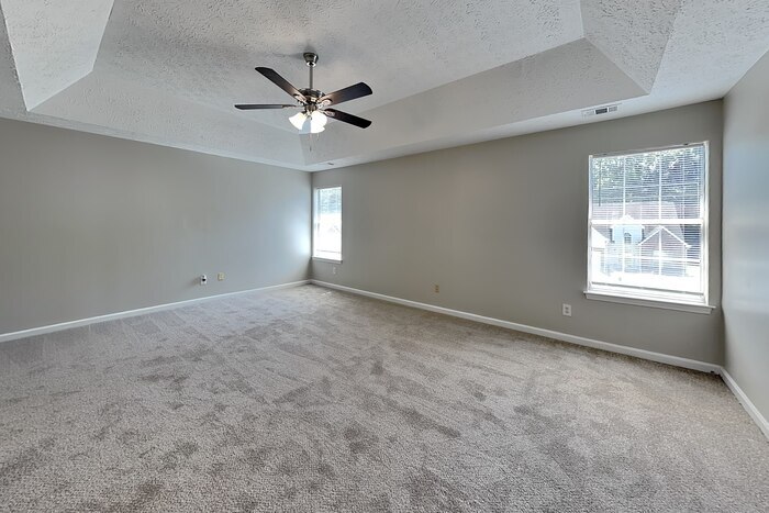 Building Photo - 5712 Hidden Brook Cir