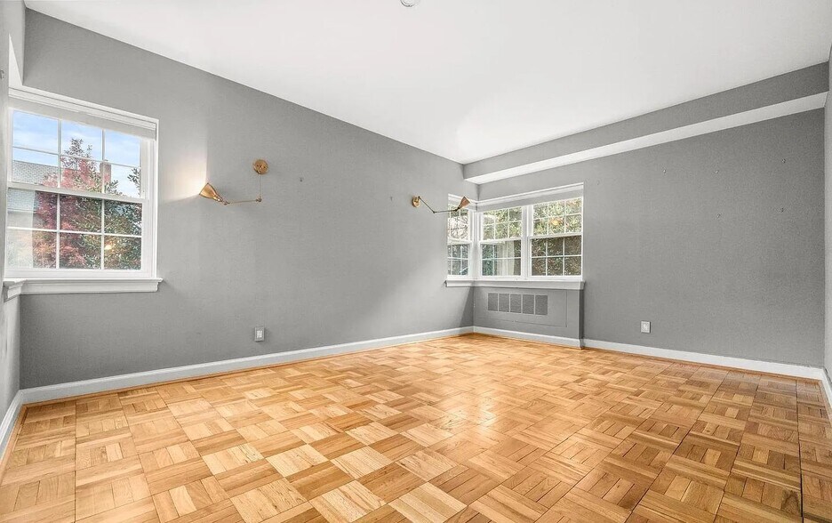 Bedroom 1 - 3601 Greenway