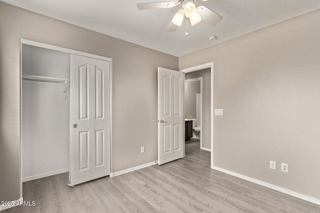 Building Photo - 23561 W Mohave St