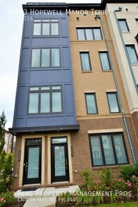 Building Photo - 23663 Hopewell Manor Terrace