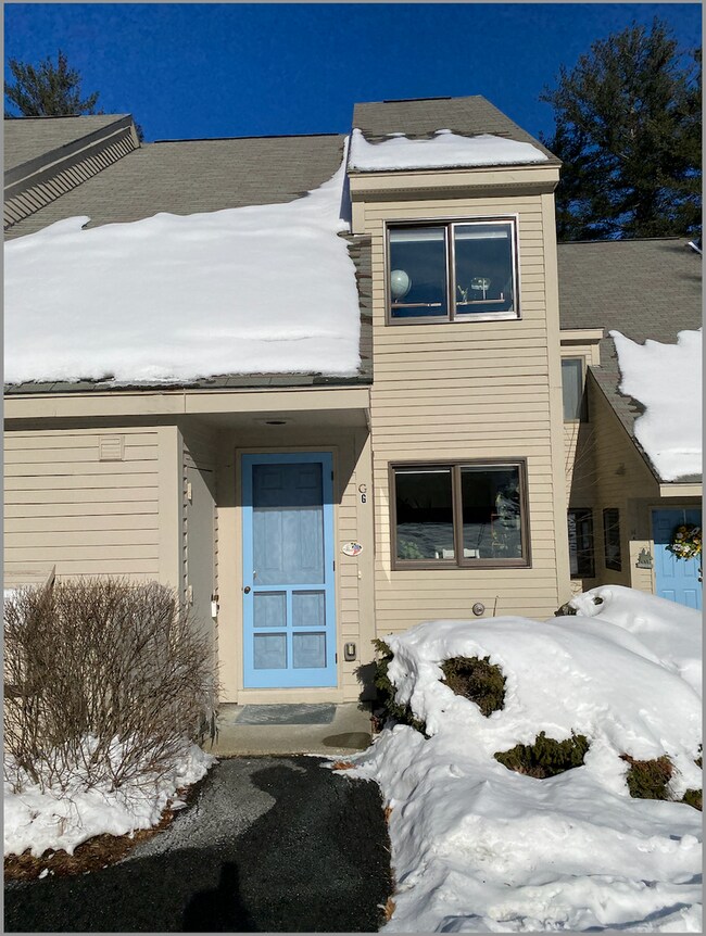 Furnished Two Bedroom Condo 205 Woodhaven Dr Hartford VT 05001