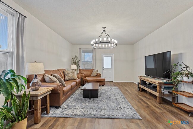 Building Photo - 808 Beacon Hts