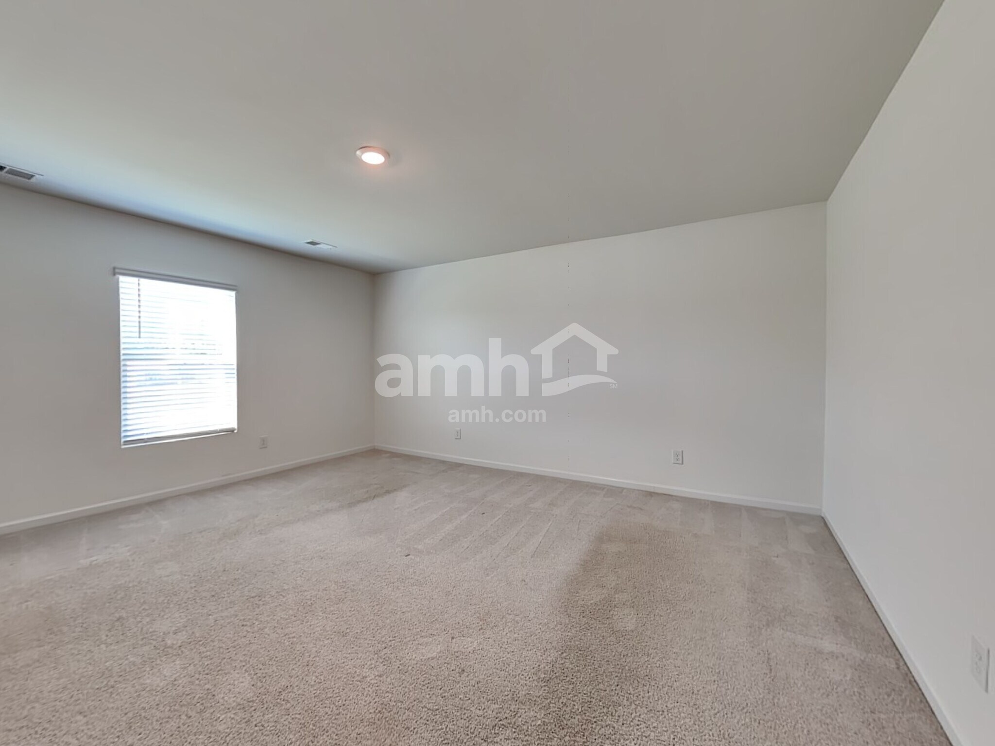 Building Photo - 486 Spanish Wells Rd