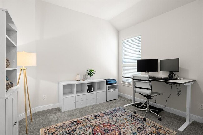 Building Photo - 124 Adina Dr