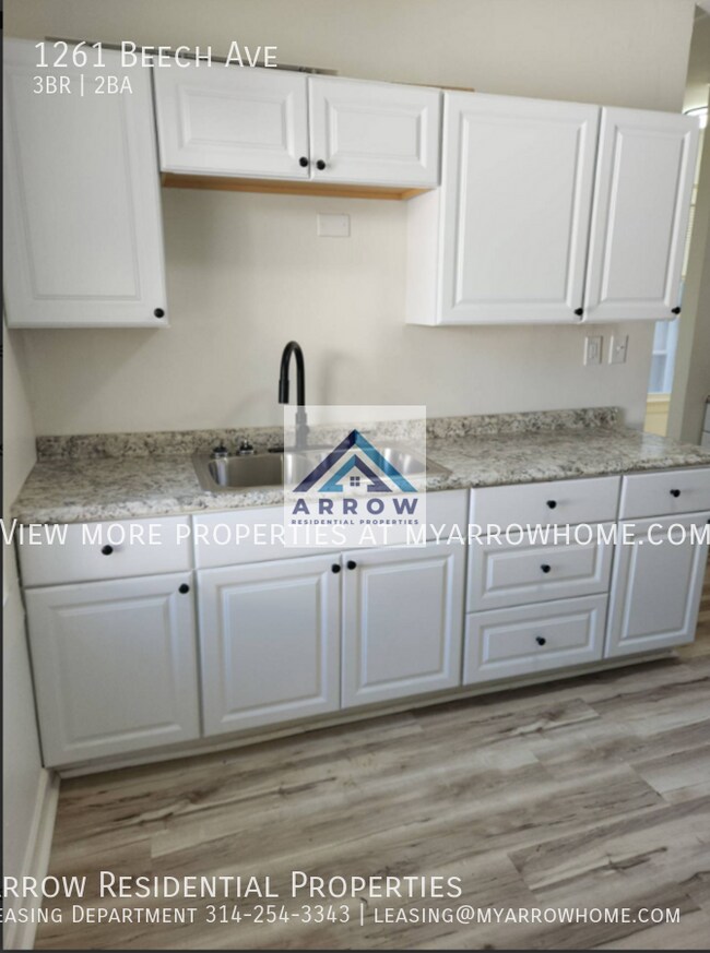 Building Photo - 1261 Beech Ave