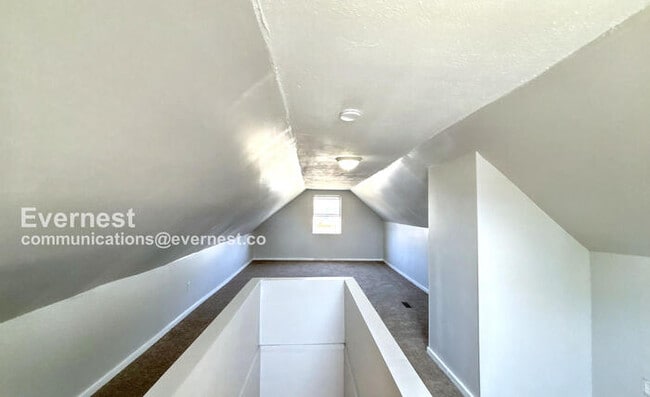 Building Photo - 1261 Hildreth Ave