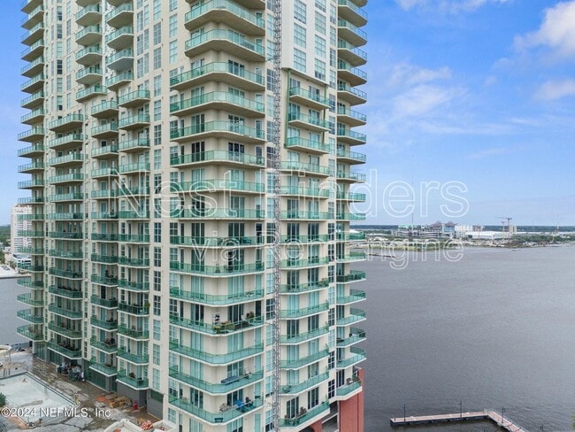 Building Photo - 1431 Riverplace Blvd