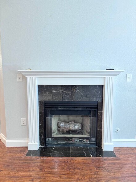 Building Photo - 216 Stone Pine Ln