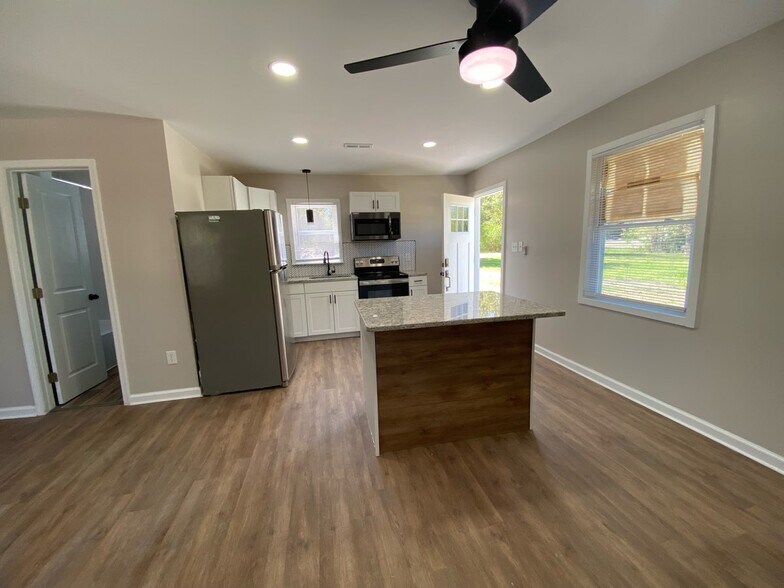 Kitchen - 311 Penniman Rd
