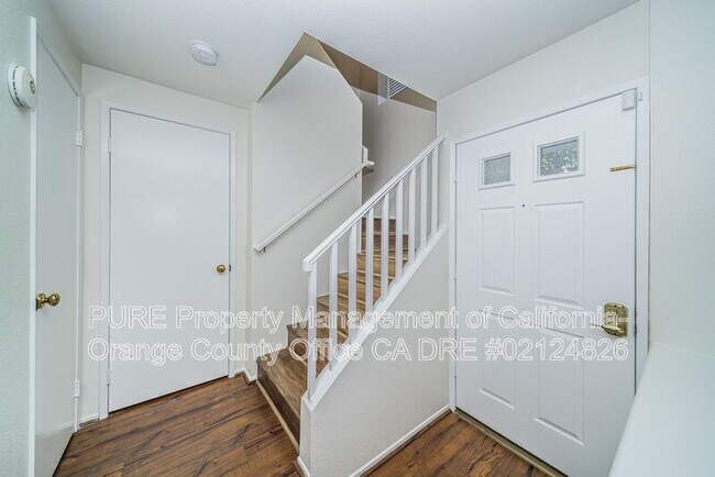 Building Photo - 62 Breakers Ln