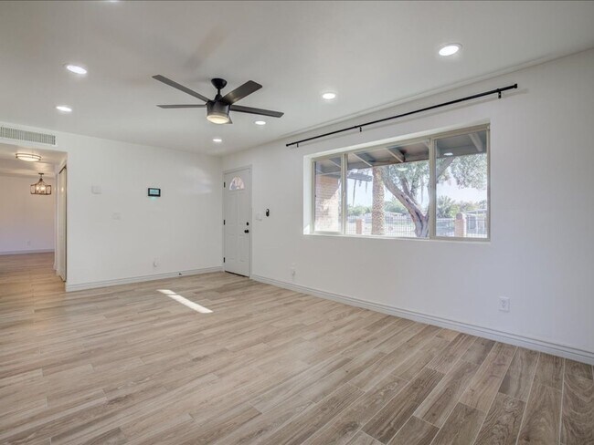 Building Photo - Beautiful 3-Bedroom Home with Private Pool & Security Gate