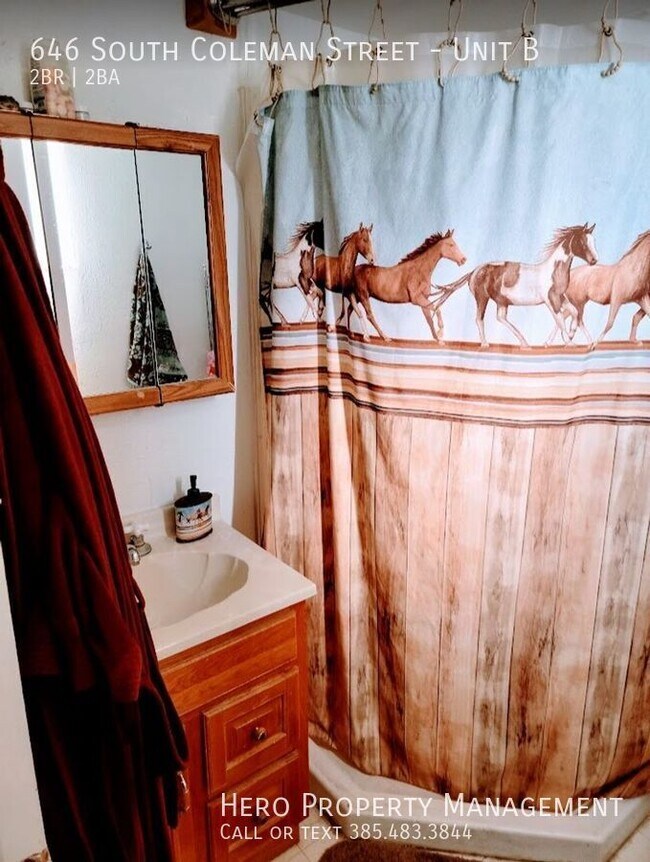 Building Photo - 646 S Coleman St