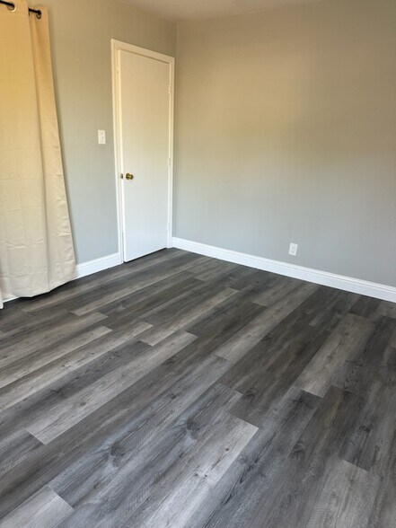 Building Photo - 6340 Watt Ave