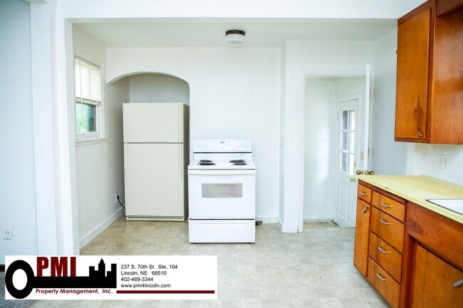 Building Photo - 5501 J St