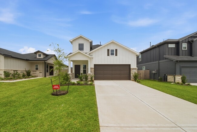 Building Photo - 618 Amber Fls Dr