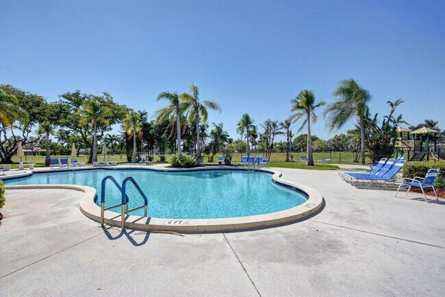 Building Photo - 8225 Pelican Harbour Dr