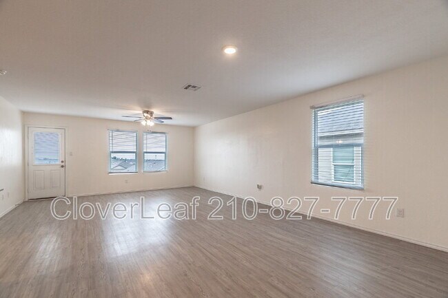 Building Photo - 12922 Sage Turn