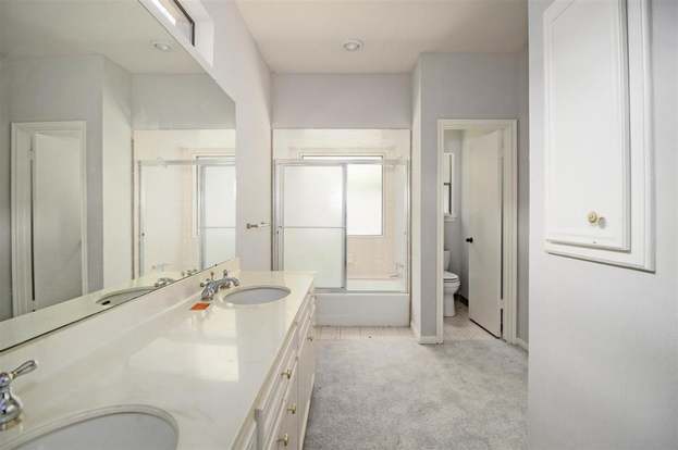 Building Photo - 3323 Village Falls Ct