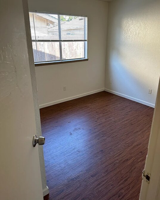 Building Photo - 2706 Plantation Pl