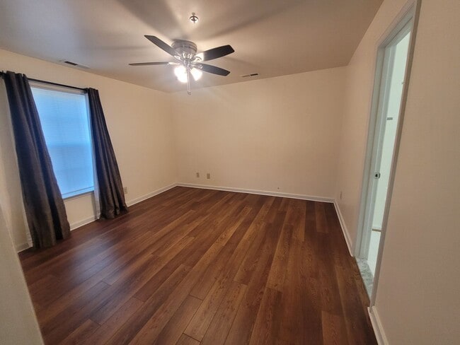 Building Photo - CONDO FOR RENT STAFFORD