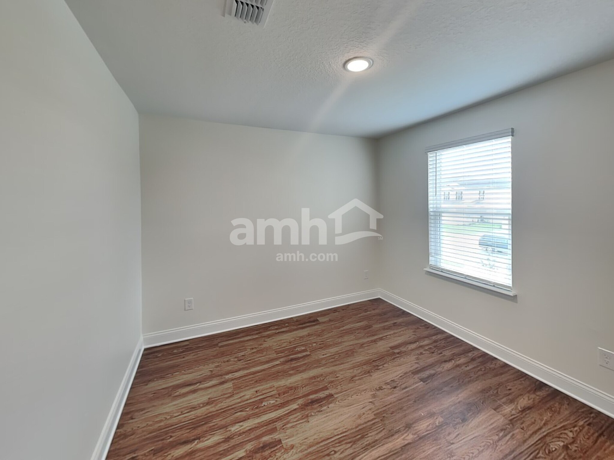 Building Photo - 6062 Little Blf Cir
