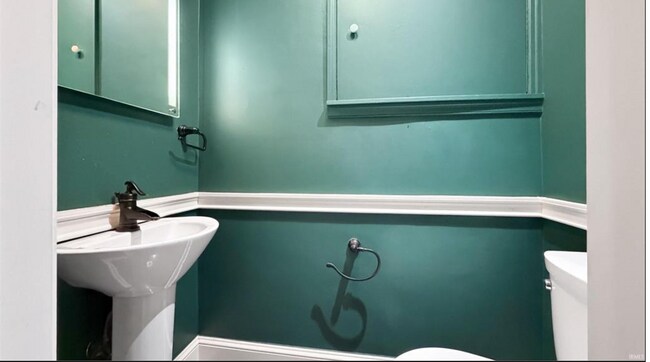 Building Photo - 1825 Bellemeade Ave