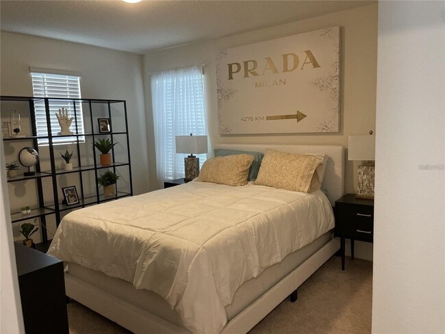 Building Photo - Like New Spacious Home near Lake Nona