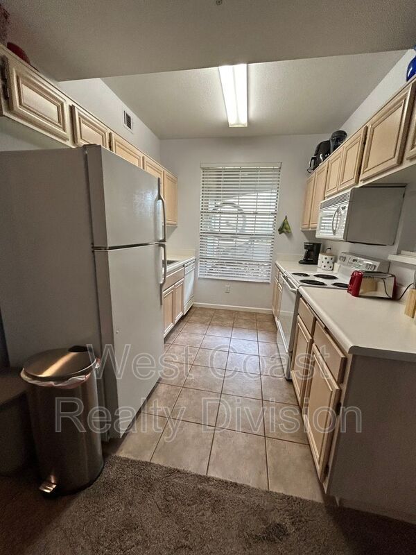 Building Photo - 375 Central Ave