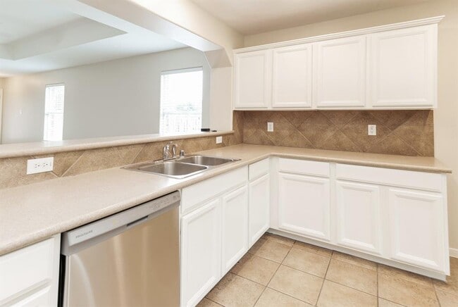 Building Photo - 14403 Hannah Glen Ln
